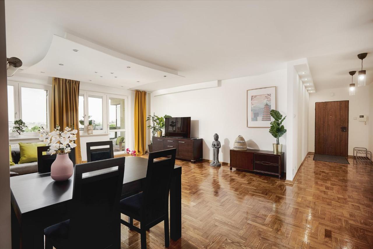 Lumina Spacious Apartment Near The Railway Station Warschau Buitenkant foto