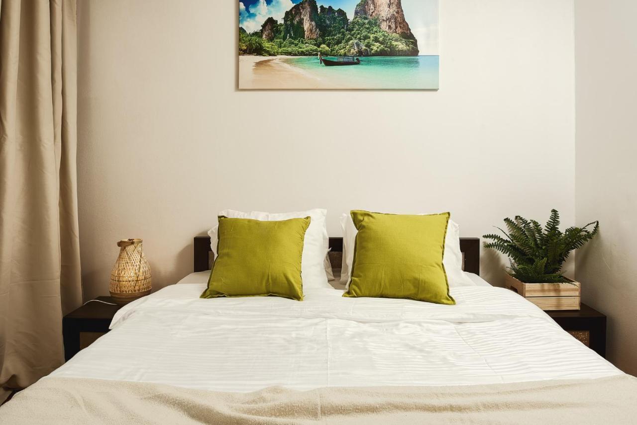 Lumina Spacious Apartment Near The Railway Station Warschau Buitenkant foto