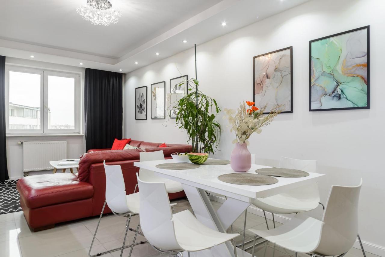 Lumina Spacious Apartment Near The Railway Station Warschau Buitenkant foto